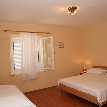 Apartments Radic Trogir Eksteriør bilde
