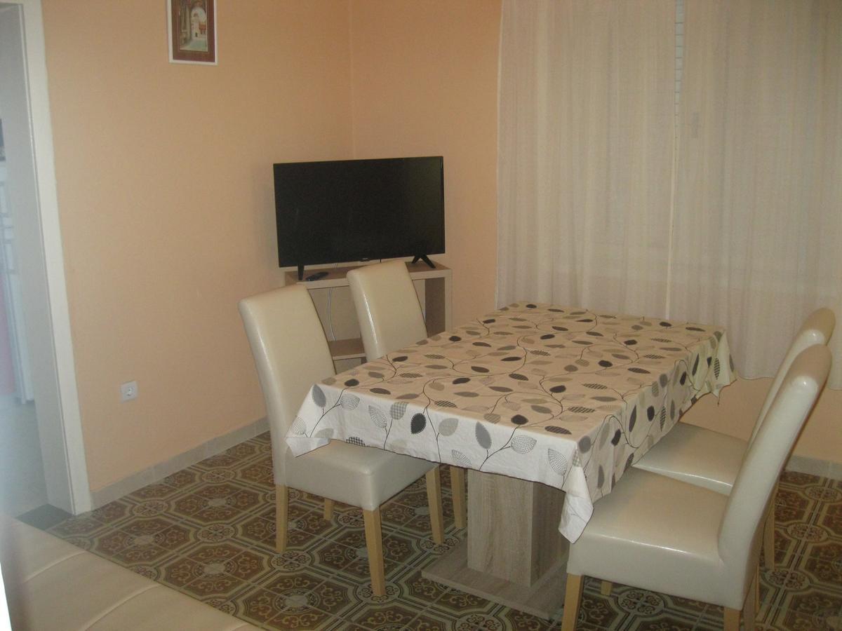 Apartments Radic Trogir Eksteriør bilde